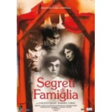 SEGRETI DI FAMIGLIA SEGRETI DI FAMIGLIA
